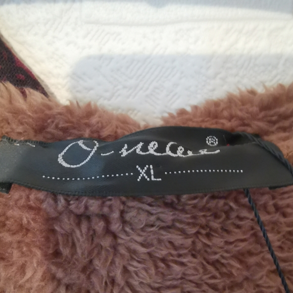 O-nelue Festival Patchwork Style Hooded Jacket - Picture 11 of 12